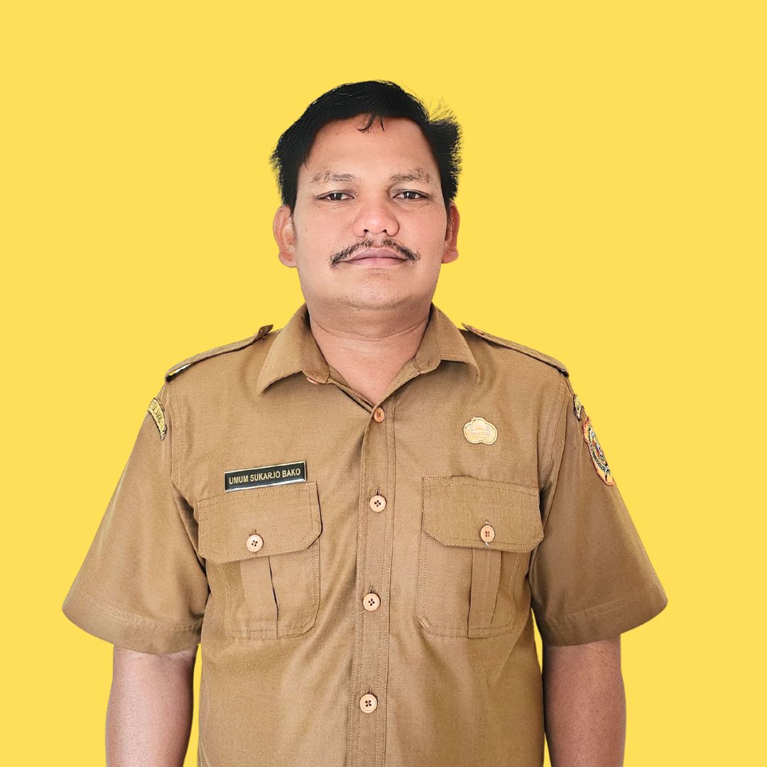 Foto Kepala Desa Umum Sukarjo